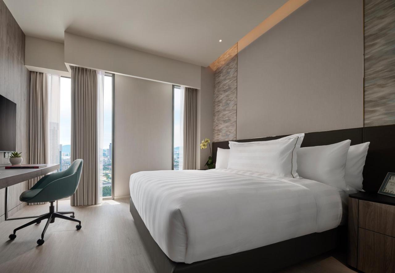 Pan Pacific Serviced Suites Kuala Lumpur Kültér fotó Deluxe Room
